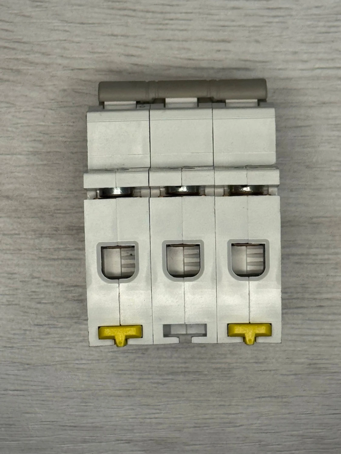 Schneider Resi9 3-polig Automatsäkring 40A - 4