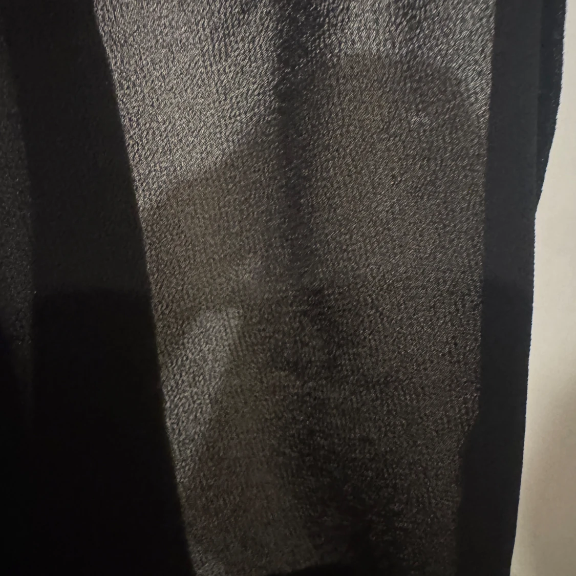 Svart transparent linnetopp Gina Tricot - 2