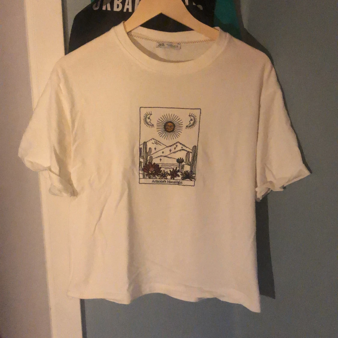 Vit t-shirt med tryck 