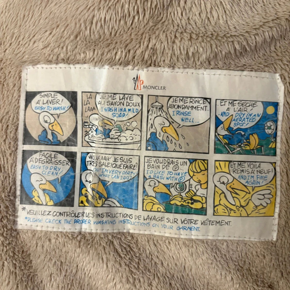 Beige Moncler pufferjacka med päls - 3