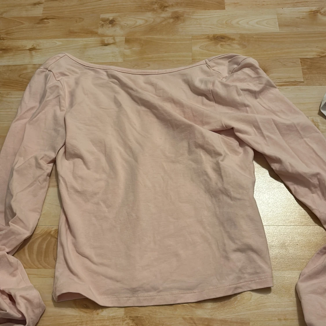 Ljusrosa långärmad topp Gina Tricot