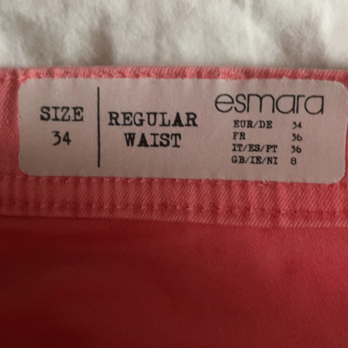 Rosa shorts från Esmara, strl 34 - 2