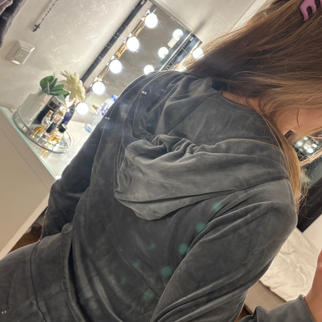 Mörkgrå velour set Gina Tricot - 3