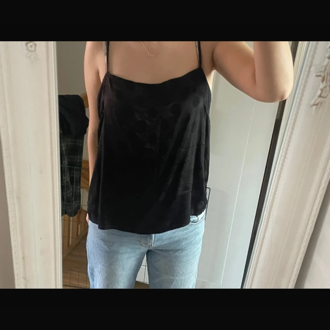 Svart prickig linnetopp från Lindex  - 3