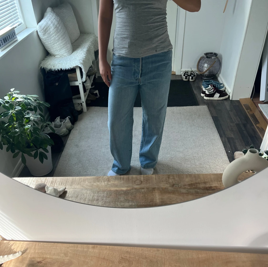 Ljusblå raka jeans med loose fit - 1