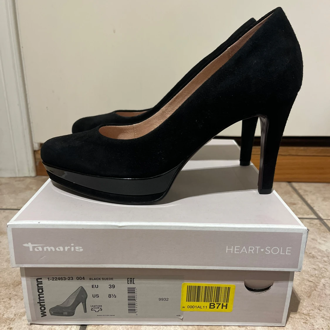 Svarta mockapumps från Tamaris, stl 39 - 1