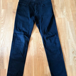 3 olika jeans - Hugo boss jeans. Calvin Klein jeans. Emporio Armani jeans