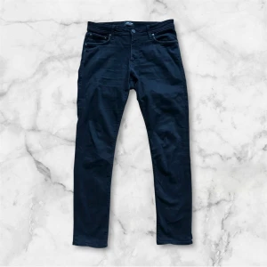 Jack and Jones jeans - Sköna o stilrena jeans från Jack and Jones//Skriv vid funderingar🤩