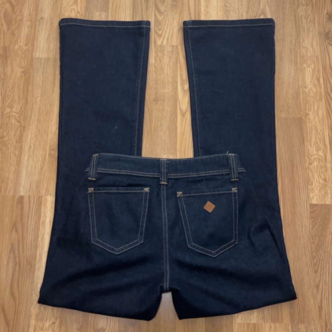 Mörkblå tall bootcut jeans - 1