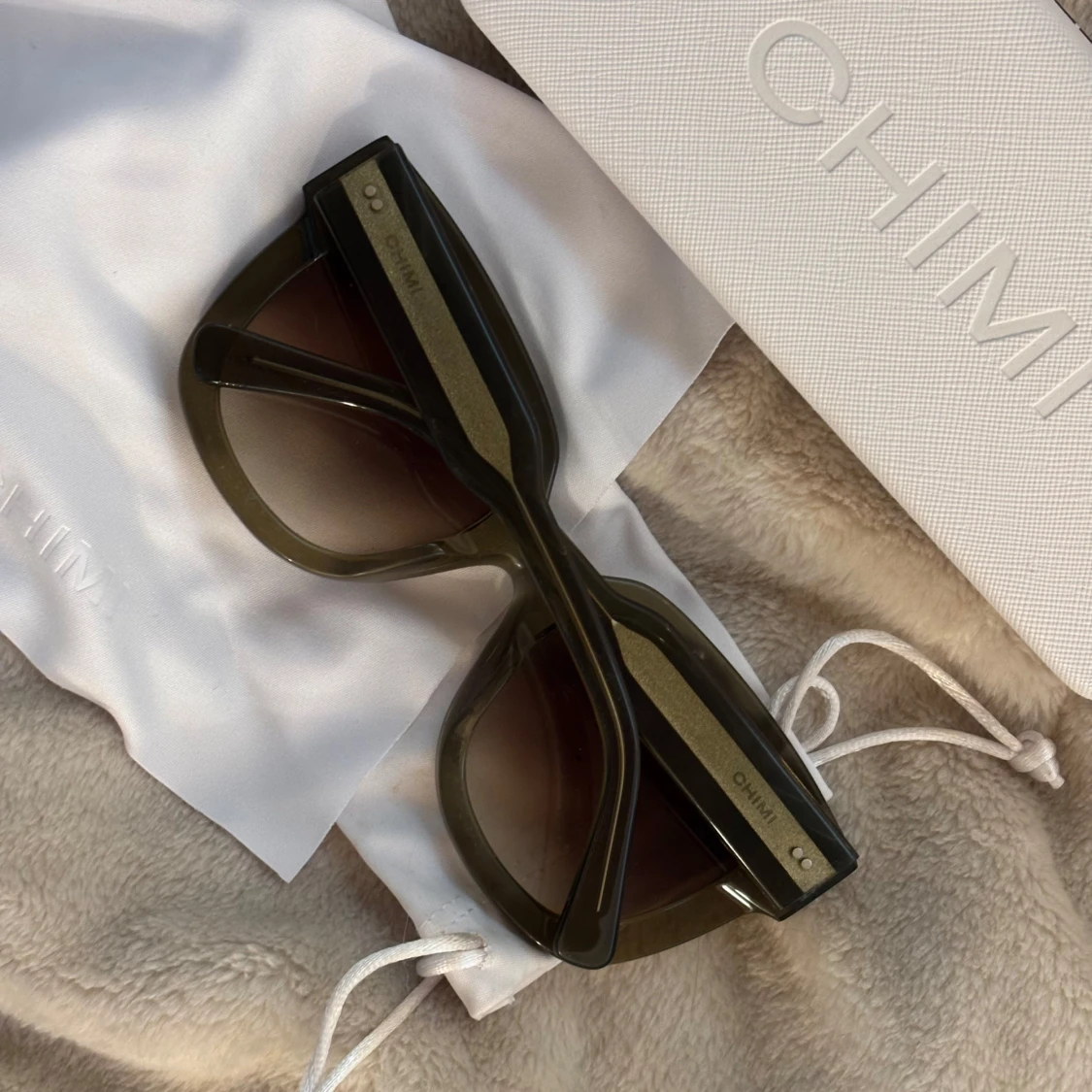 Mörkgröna CHIMI solglasögon - 4