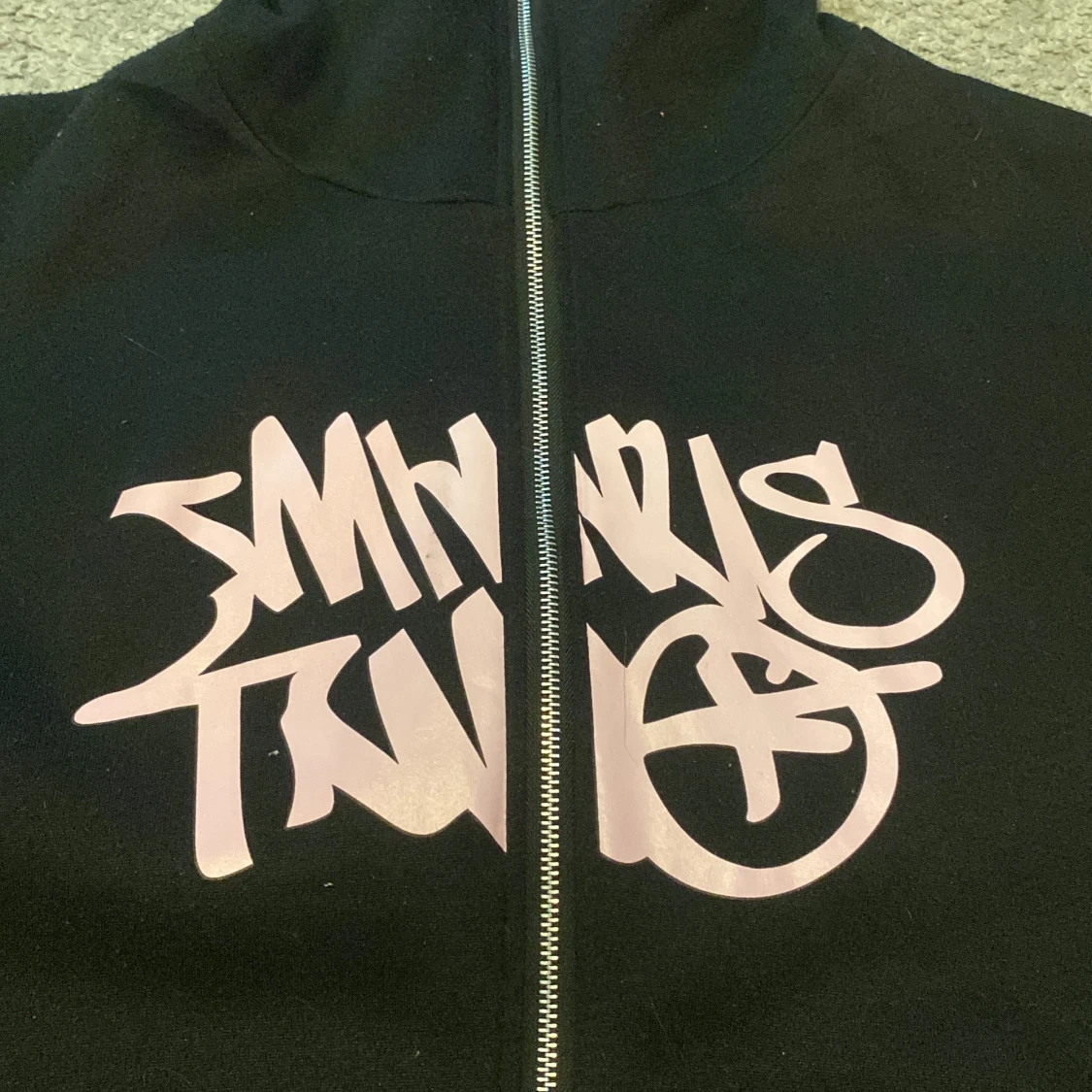 Svart minus two hoodie - 1