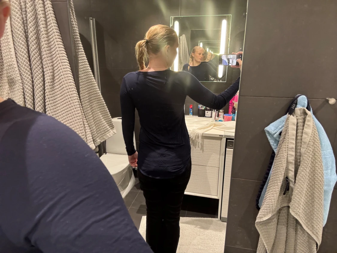 Mörkblå långärmad tröja från Cubus - 3