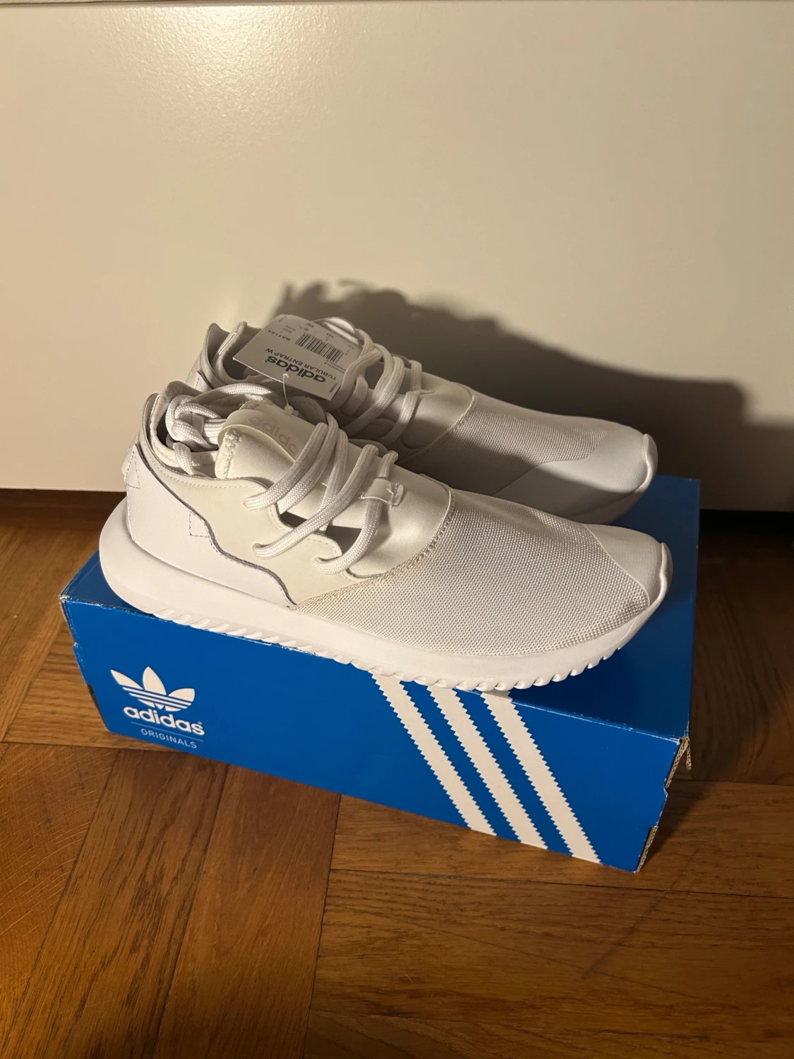 Adidas Tubular Entrap W vita sneakers - 4