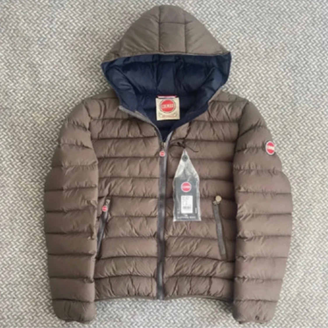 Olivgrön dunjacka från colmar!