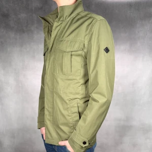 J.Lindeberg Field jacket - - J.Lindeberg Field Jacket — Storlek S — 9/10 - Bra skick utan skavanker — Inkluderat - Jacka — Retail 3200kr — Modellen är 180cm, 65kg