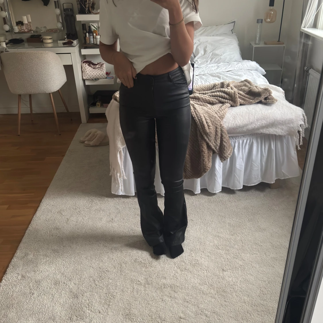 Svarta bootcut skinnbyxor - 1