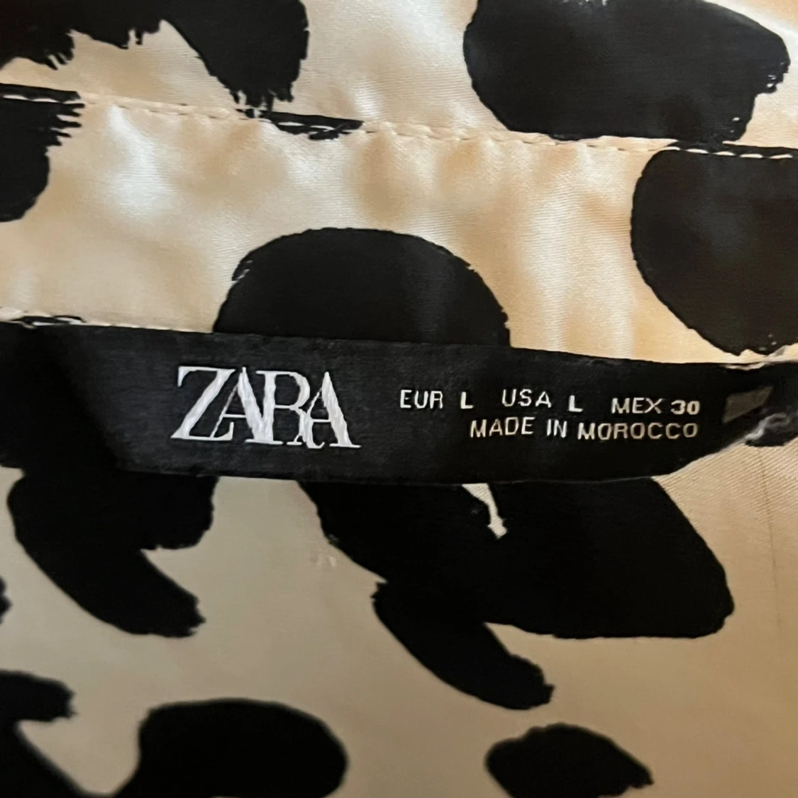 Leopardmönstrad skjorta från Zara - 1