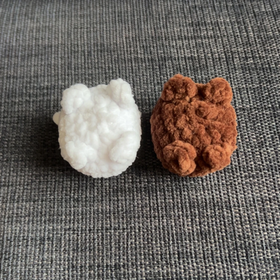 Virkad isbjörn och brunbjörn 🐻‍❄️🐻 - 2