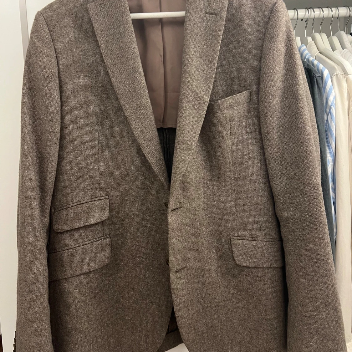 Brun kavaj från Morris Stockholm