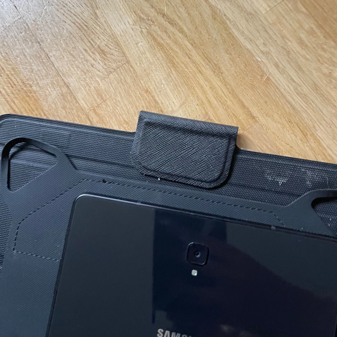 Samsung Galaxy Tab - 4