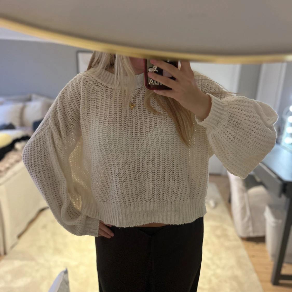 Vit stickad tröja - 1