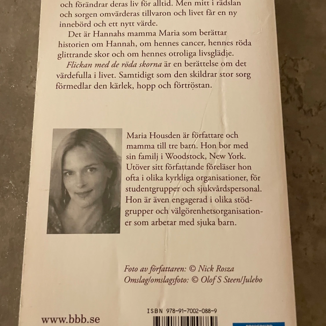 Flickan med de röda skorna - 2