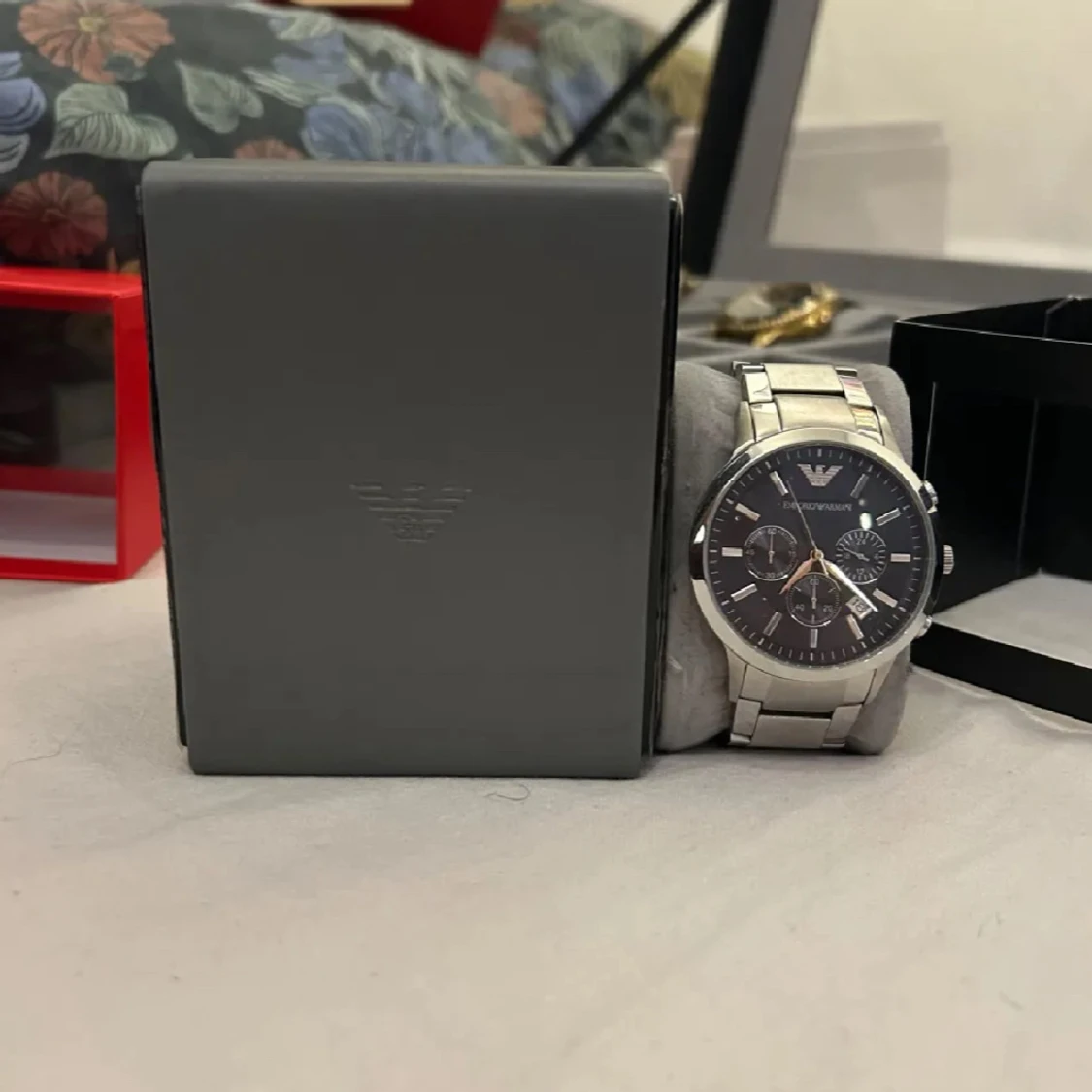 Emporio Armani silverfärgad klocka