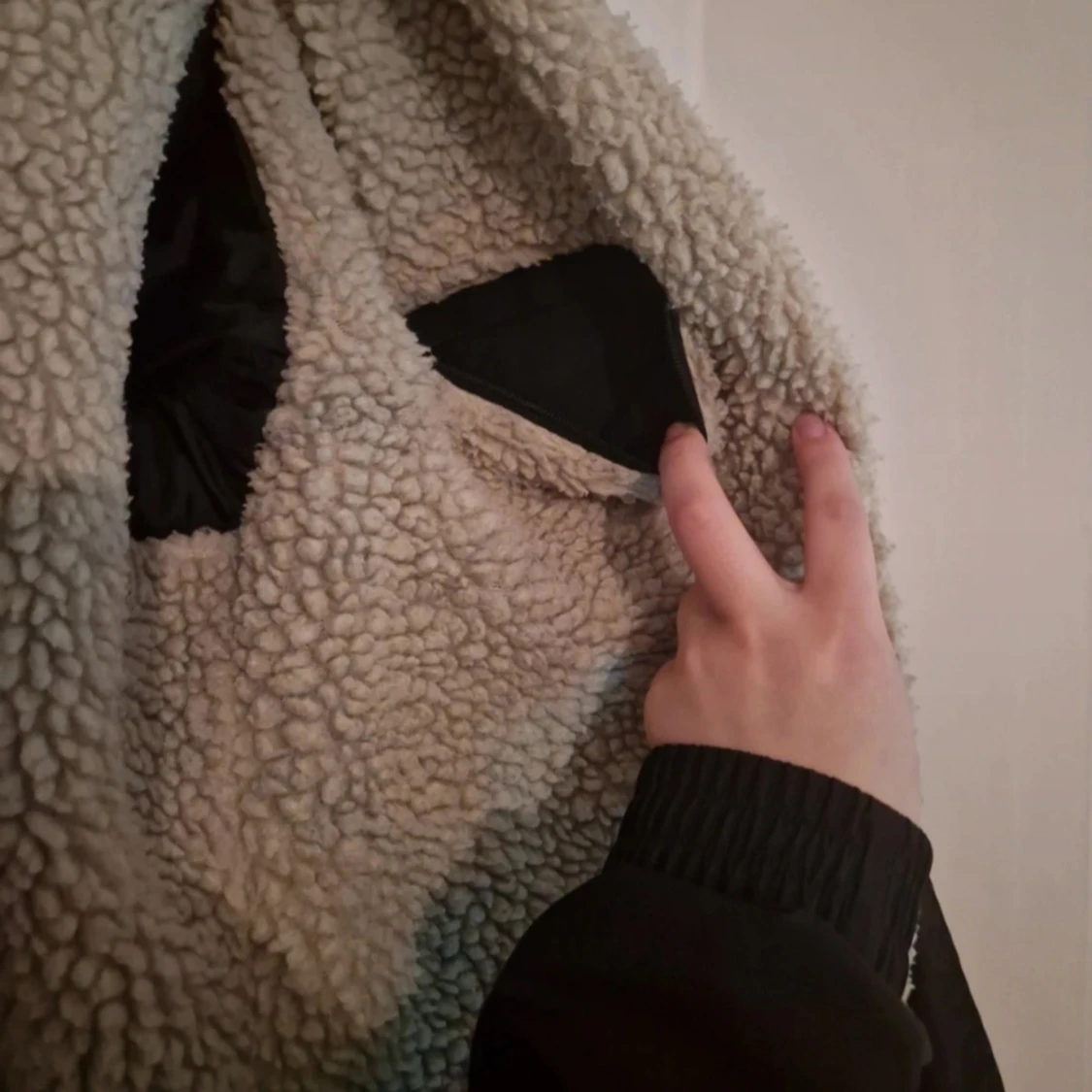 Svart parkajacka från Fjällräven G-1000 - 3