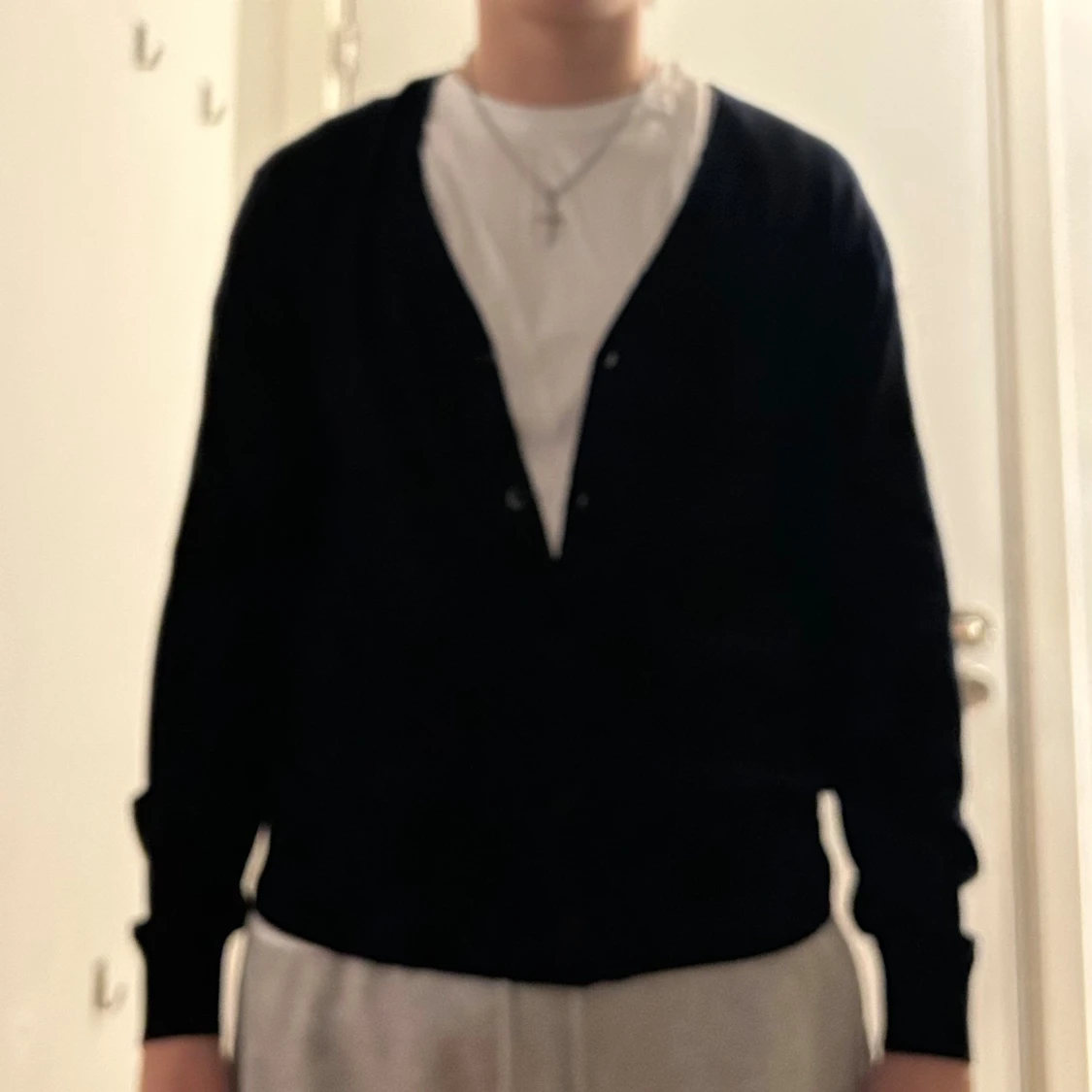 Mörkblå kofta från Uniqlo