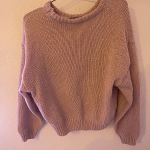 Stickad tröja  - Stickad tröja 