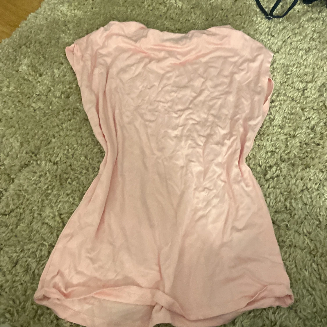 Ljusrosa topp från 157