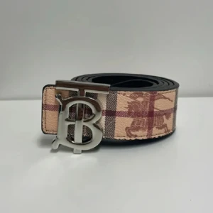 Burberry bälte - kickas inom 24h