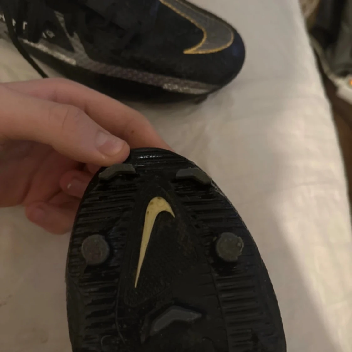 Nike Phantom GT2 fotbollsskor svart/guld - 4