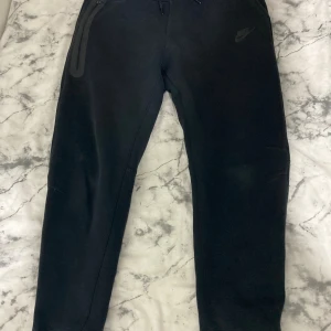 Nike tech set - Tröja och byxa till tech fleece