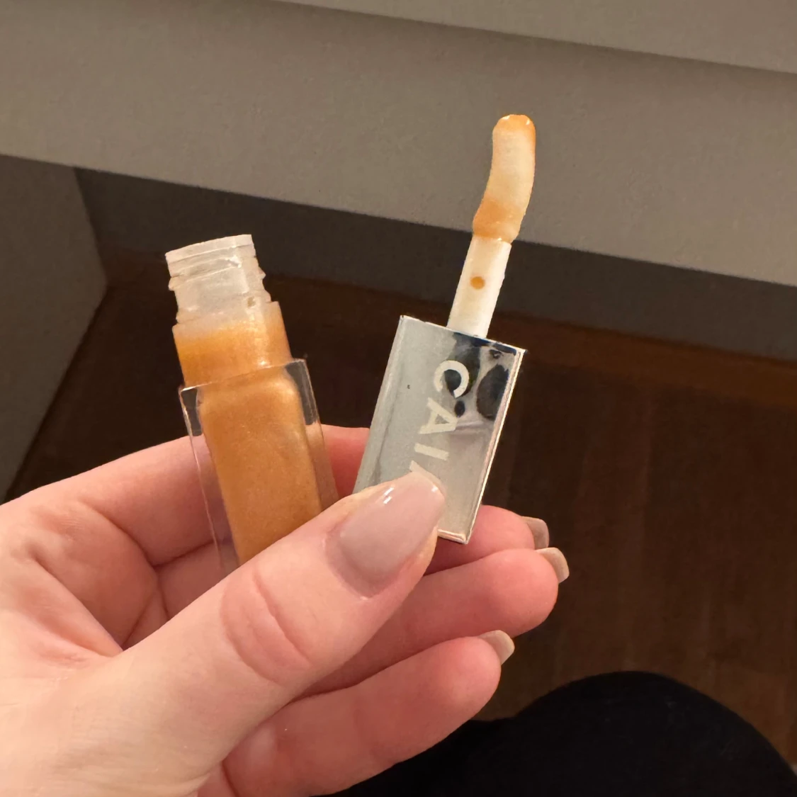 CAIA Vacay Lip Oil  - 1