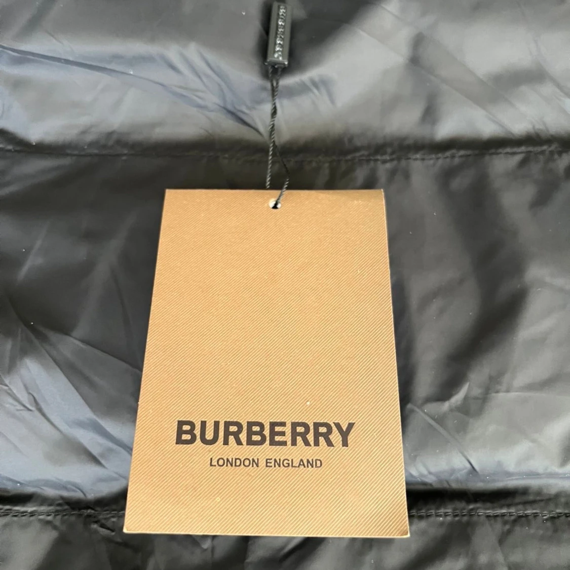 Svart dunväst från Burberry M - 2