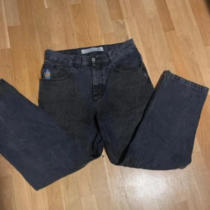 Polar 93  - Säljer nu dessa polar 93 jeans pga inte använder de längre. Skriv gärna för mer information.