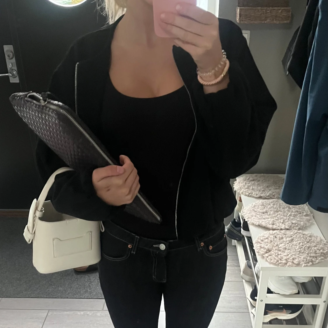 Svart bomberjacka från Zara