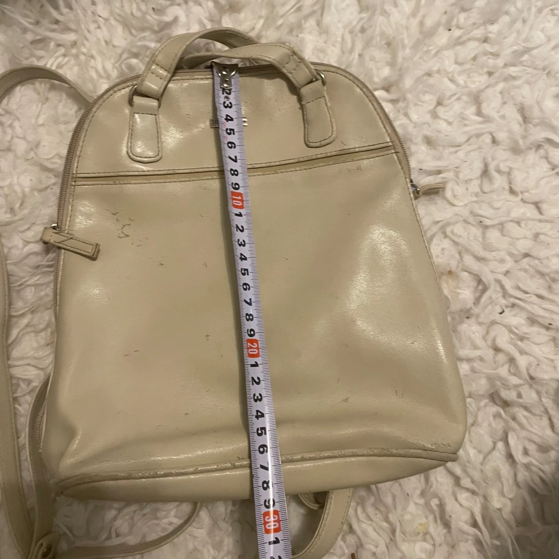 Beige ryggsäck från Bitte Collection - 3