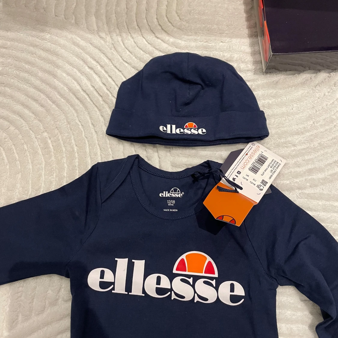 Ellesse baby set 12-18 mån nytt med tagg - 1