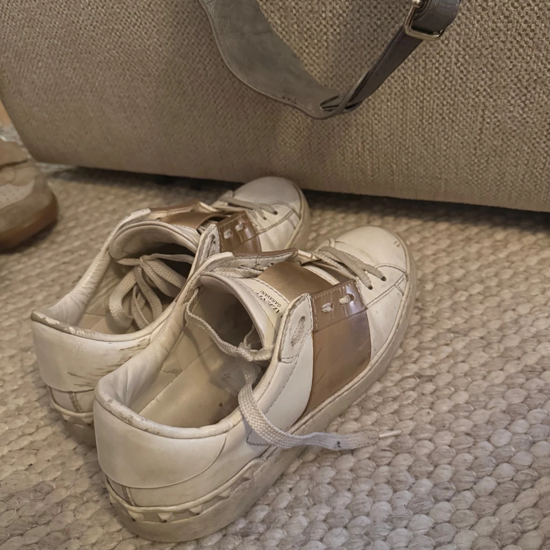 Valentino Garavani sneakers med guld - 2