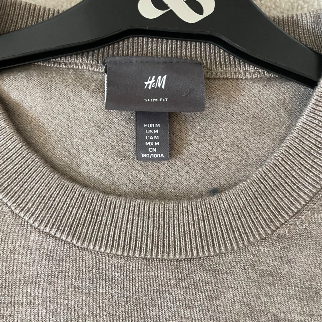 Beige slim fit tröja från H&M - 1