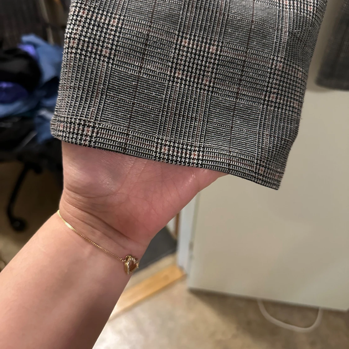 Rutmönstrade kostymbyxor från Lindex XS - 2