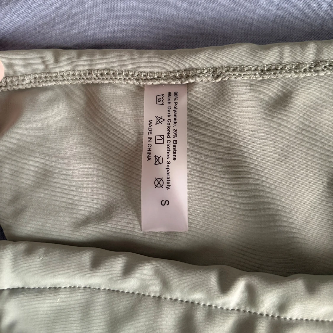 Olivgrön triangelbikini - 2