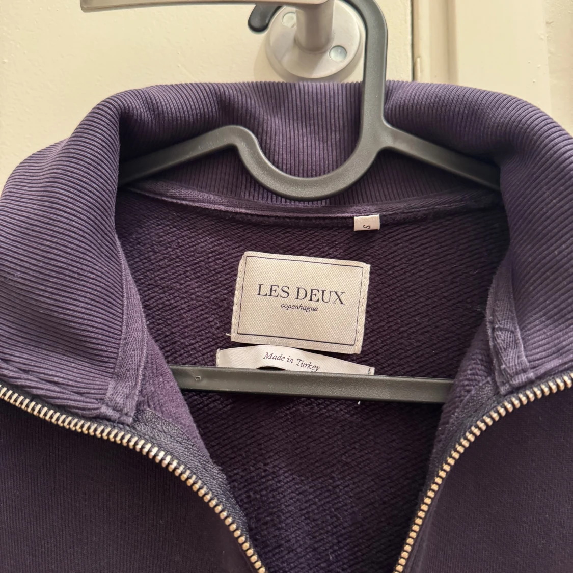 Mörkblå half zip tröja Les Deux - 2