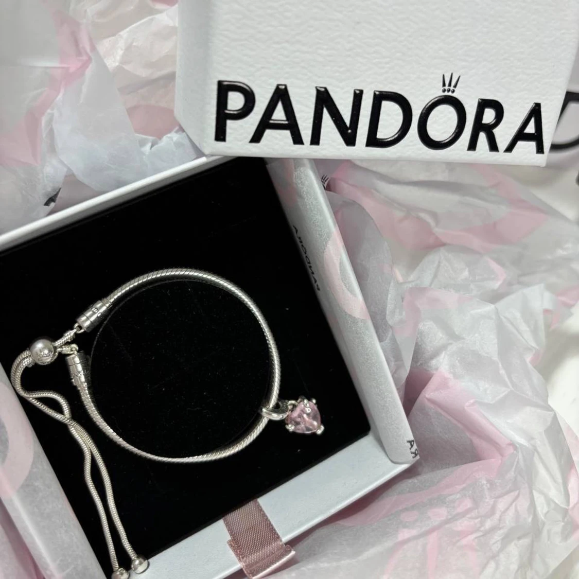 Pandora silverarmband med berlocker - 3