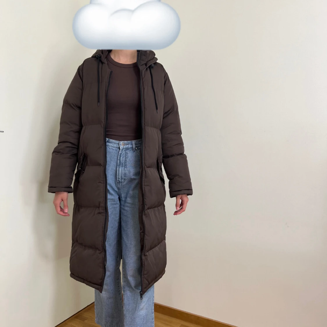 Lång brun pufferjacka med huva - 2