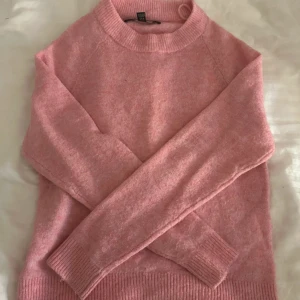 Rosa stickad tröja - Sååå fin rosa stickad tröja ifrån vero moda, storlek xs💕💕