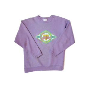 Vintage Guess Jeans Crewneck - Clothing Size: Small Condition : Vintage Defects: A few stains Color: Purple/Multi