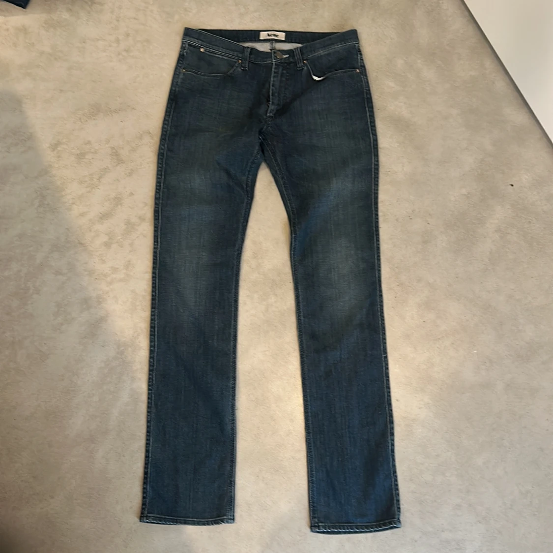 Blå raka jeans från Acne Studios - 3